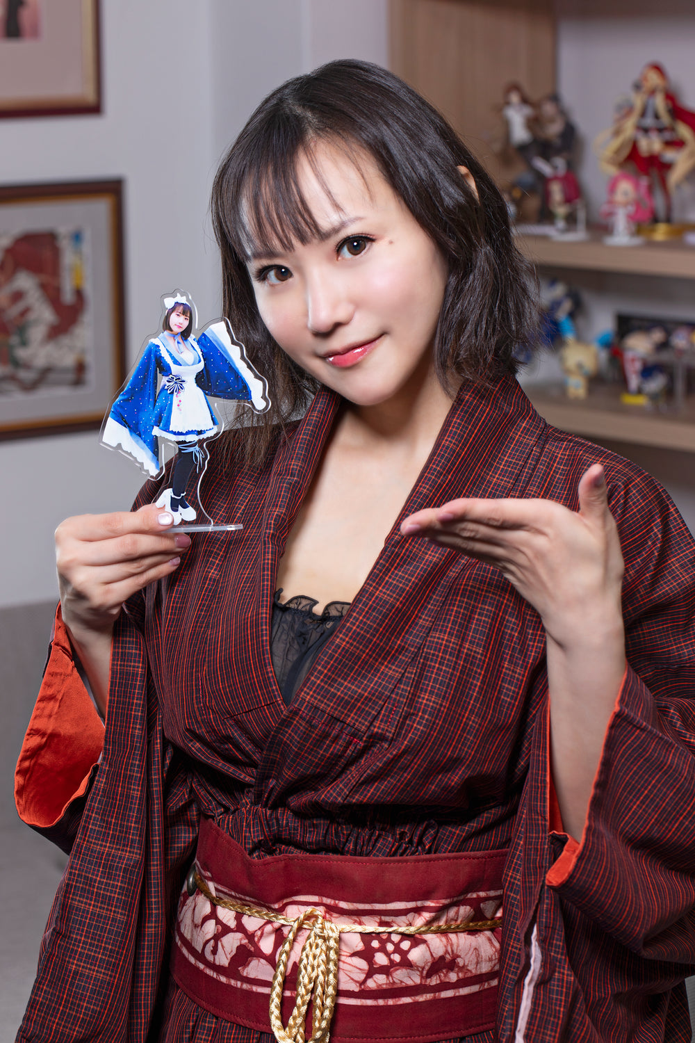 Kaho Shibuya Acrylic Standee - Kimono
