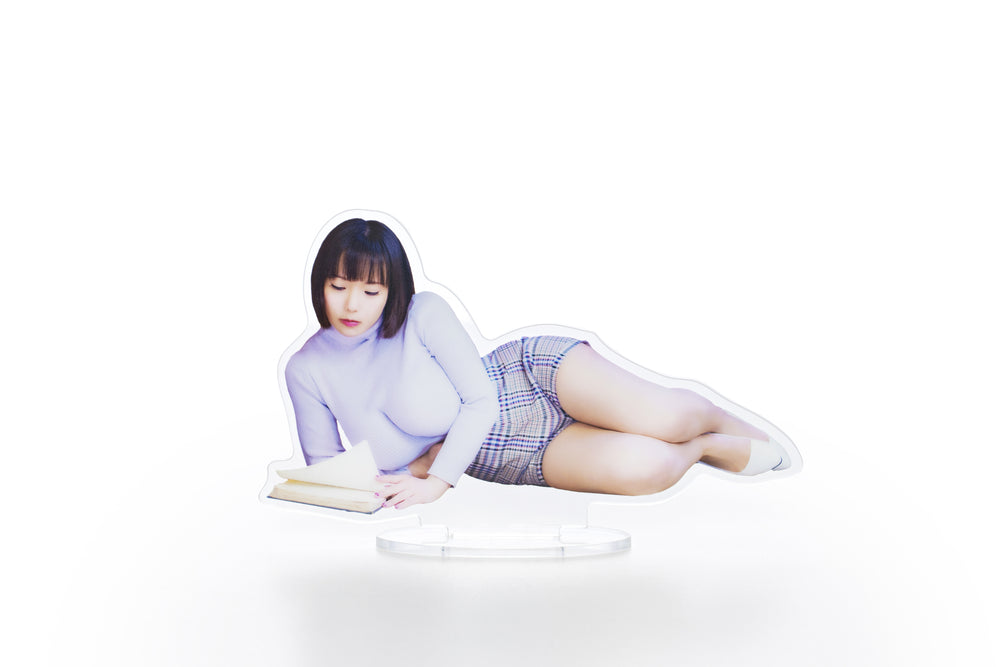 Kaho Shibuya Acrylic Standee - Reading